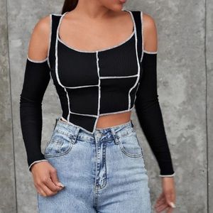 Cold Shoulder Asymmetrical Hem Contrast Stitch Top, size M